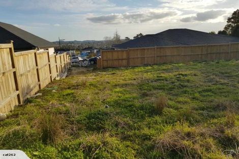 Photo of property in 21 Reserva Crescent, Kumeu, 0810