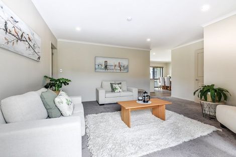 Photo of property in 52 Diomede Glade, Flagstaff, Hamilton, 3210