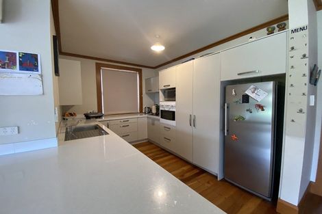 Photo of property in 169 Carrington Street, Lower Vogeltown, New Plymouth, 4310