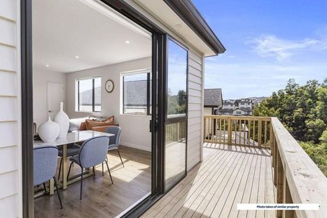 Photo of property in 20 Baumea Rise, Massey, Auckland, 0614