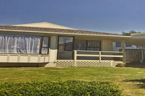 Photo of property in 3/37 Bracken Road, Paparangi, Wellington, 6037