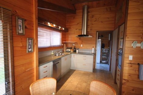 Photo of property in 42 Jubilee Drive, Pauanui, Hikuai, 3579