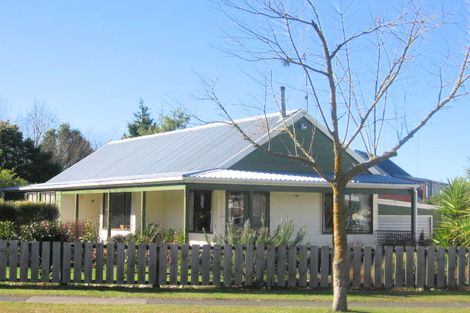 Photo of property in 84 Totara Drive, Pukete, Hamilton, 3200