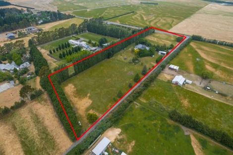 Photo of property in 1/842 West Coast Road, West Melton, Christchurch, 7676