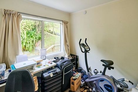 Photo of property in 55 Mandalay Terrace, Khandallah, Wellington, 6035