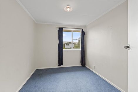 Photo of property in 74 Forfar Crescent, Rockdale, Invercargill, 9812
