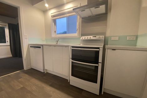 Photo of property in 6 Stowe Hill, Thorndon, Wellington, 6011