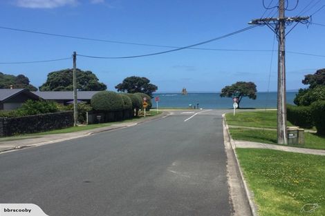 Photo of property in 13 Capitol Road, Matakatia, Whangaparaoa, 0930