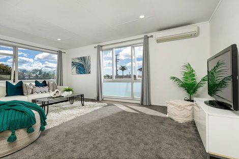 Photo of property in 12 Arthur Street, Riverhead, 0820