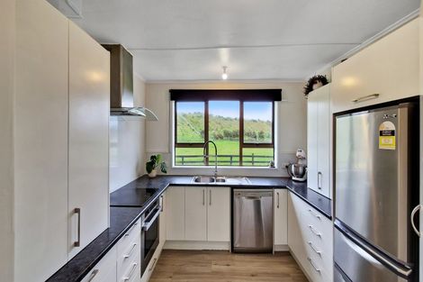 Photo of property in 125a Hickford Road, Foxton, 4893