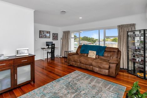 Photo of property in 97 Onerahi Road, Onerahi, Whangarei, 0110