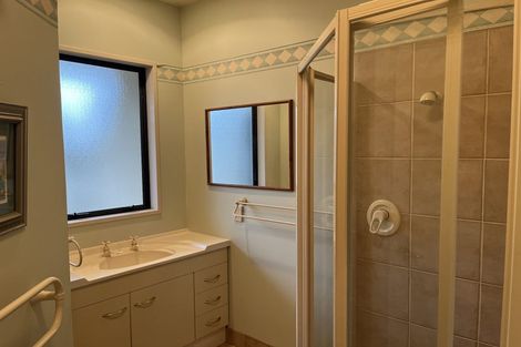 Photo of property in 39 Abby Road, Fitzherbert, Palmerston North, 4410