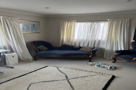 Photo of property in 106 Meadowland Drive, Somerville, Auckland, 2014