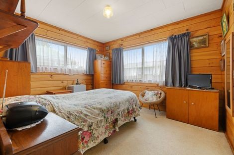 Photo of property in 37a Hill Crescent, Papakura, 2110