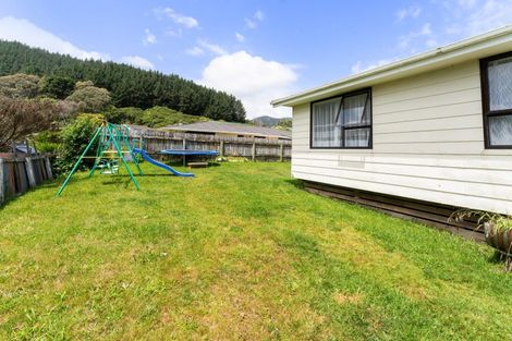 Photo of property in 18 Ruahine Street, Paraparaumu, 5032