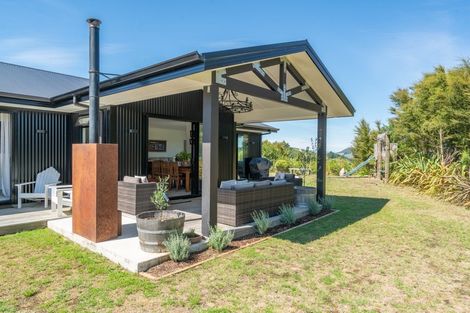 Photo of property in 38 Katelyn Place, Kinloch, Taupo, 3385