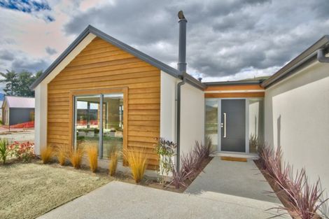 Photo of property in 47g Erskine Street, Lake Hayes, Queenstown, 9304