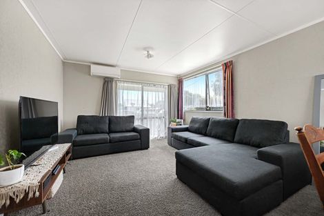 Photo of property in 1 Langdon Lane, Melville, Hamilton, 3206