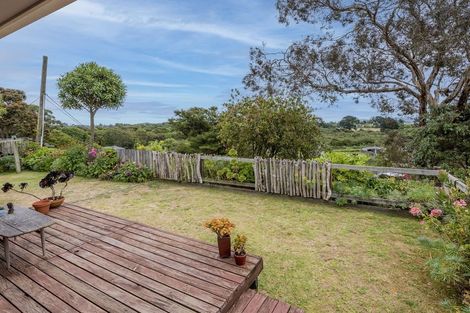 Photo of property in 52 Leinster Avenue, Raumati South, Paraparaumu, 5032