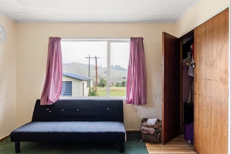 Photo of property in 29 Terrace Street, Matawai, 4075