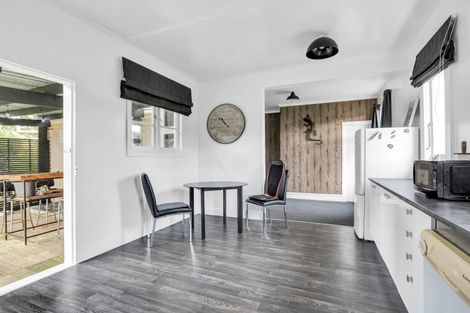 Photo of property in 13 Page Street, Stratford, 4332
