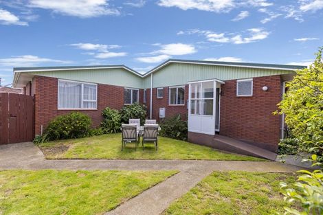 Photo of property in 9 Severn Place, Spotswood, New Plymouth, 4310