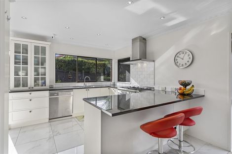 Photo of property in 3 Citation Way, Botany Downs, Auckland, 2010