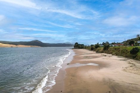 Photo of property in 219 Hokianga Harbour Drive, Omapere, Kaikohe, 0473