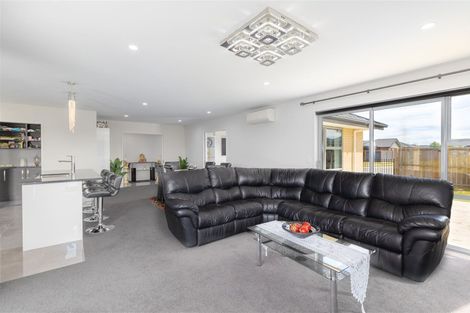 Photo of property in 44 Bavaria Drive, Rolleston, 7614