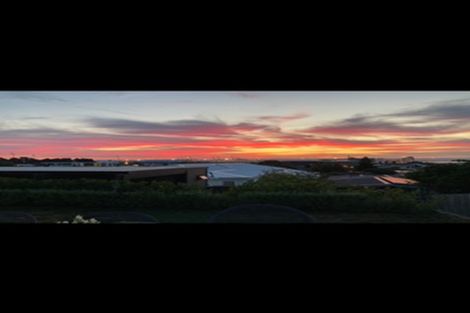 Photo of property in 110b Oceanview Road, Mount Maunganui, 3116