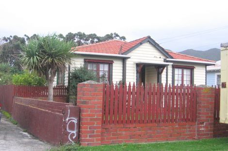 Photo of property in 13 York Street, Moera, Lower Hutt, 5010