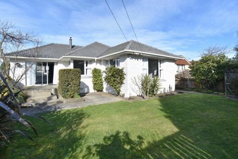 Photo of property in 1/24 Withells Road, Avonhead, Christchurch, 8042