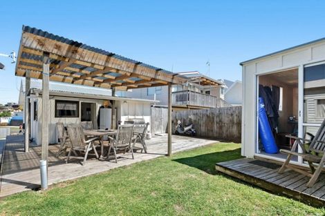 Photo of property in 12 Fyfe Road, Waihi Beach, 3611