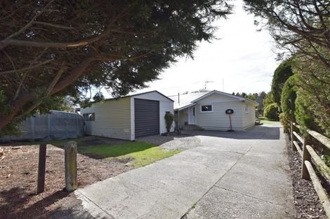 Photo of property in 34 Watt Road, Otatara, Invercargill, 9879
