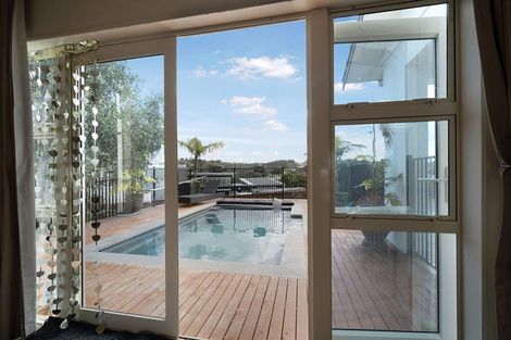 Photo of property in 16 Palm Cove, Arkles Bay, Whangaparaoa, 0932