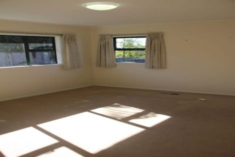 Photo of property in 46 Arahiwi Grove, Tirohanga, Lower Hutt, 5010