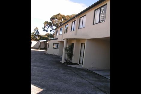 Photo of property in 2/89 Portage Road, New Lynn, Auckland, 0600