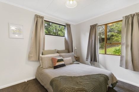Photo of property in 17a Hillcrest Road, Hatfields Beach, Orewa, 0931