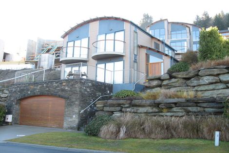 Photo of property in 4/43 Belfast Terrace, Queenstown, 9300