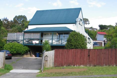 Photo of property in 97 Oaktree Avenue, Browns Bay, Auckland, 0630