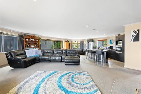 Photo of property in 62 Oak Drive, Wairakei, Taupo, 3384