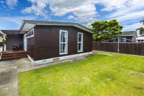Photo of property in 27 Kiwi Street, Heretaunga, Upper Hutt, 5018