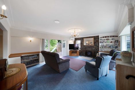 Photo of property in 80 Hill Road, Hillpark, Auckland, 2102