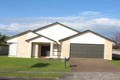 Photo of property in 33 Tington Avenue, Wattle Downs, Auckland, 2103