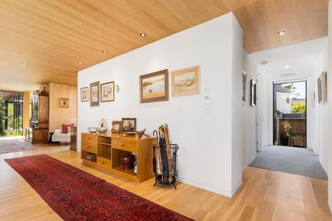 Photo of property in 35 Poynder Avenue, Merivale, Christchurch, 8014