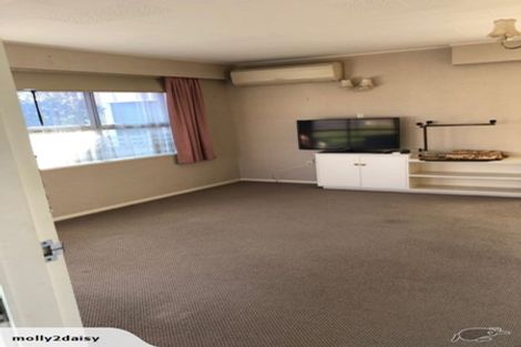 Photo of property in 2/501 Lyndon Road West, Hastings, 4122