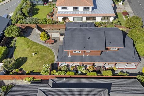 Photo of property in 28 De Menech Grove, Avalon, Lower Hutt, 5011
