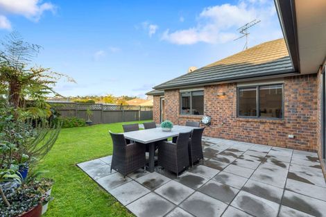Photo of property in 4 Lanark Place, Bethlehem, Tauranga, 3110
