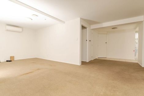 Photo of property in 6 Swanson Road, Henderson, Auckland, 0610