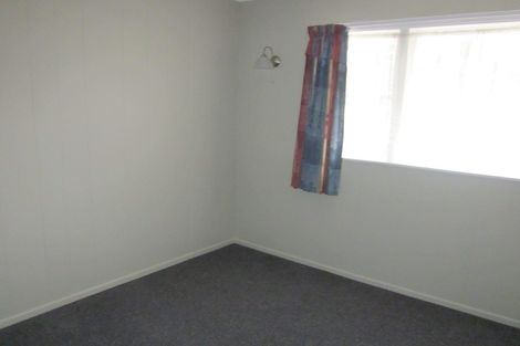 Photo of property in 2 Avro Road, Blue Mountains, Upper Hutt, 5371